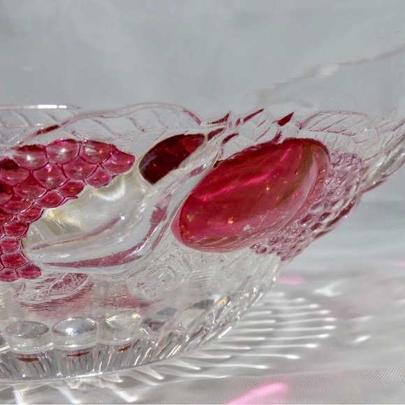 Westmoreland Glass Della Robbia Vintage Cranberry Centerpiece Fruit Bowl - Picture 2 of 3